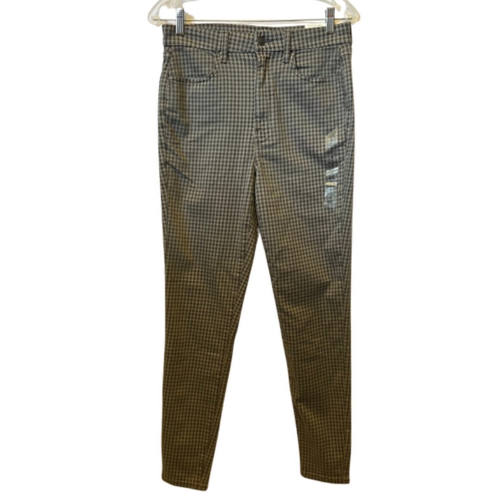 American Eagle Women’s patterned Black and Gray skinny fit pants
